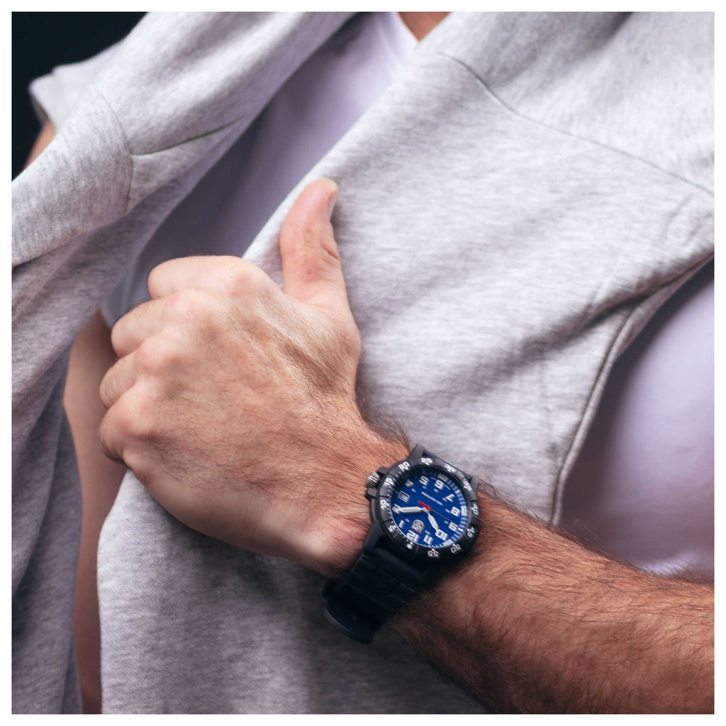 Luminox Men's Watch XS.0323.L