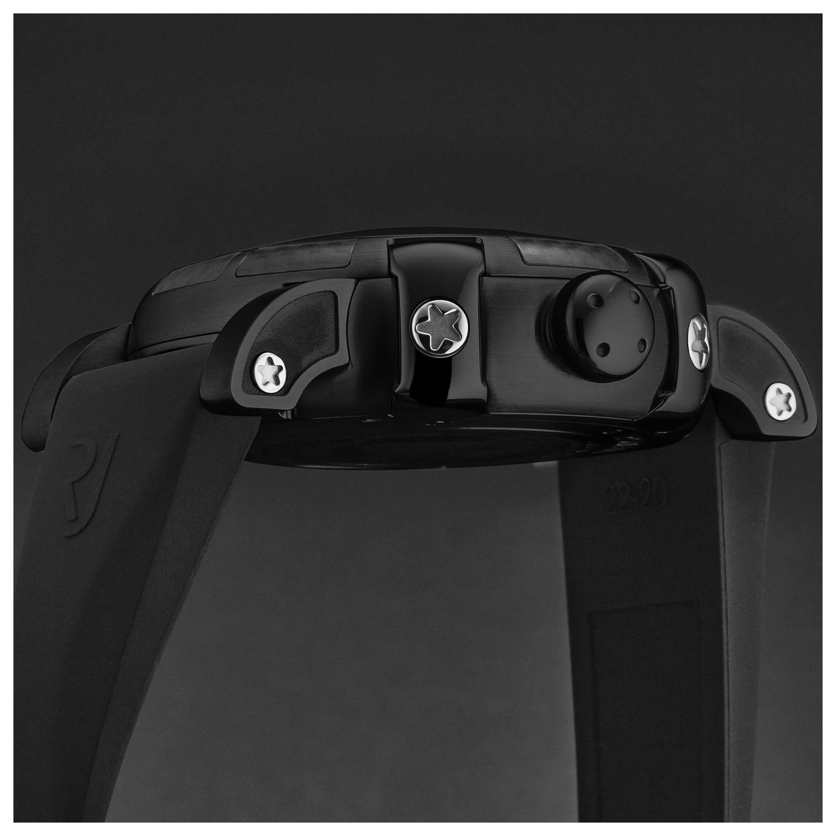 Romain Jerome Men's Watch RJMDAU.401.20